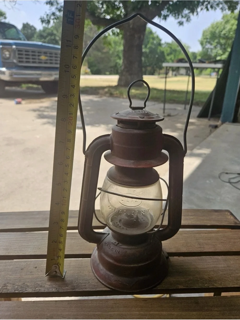 Vintage Dietz Comet Railroad Oil Lantern Original Embossed Globe